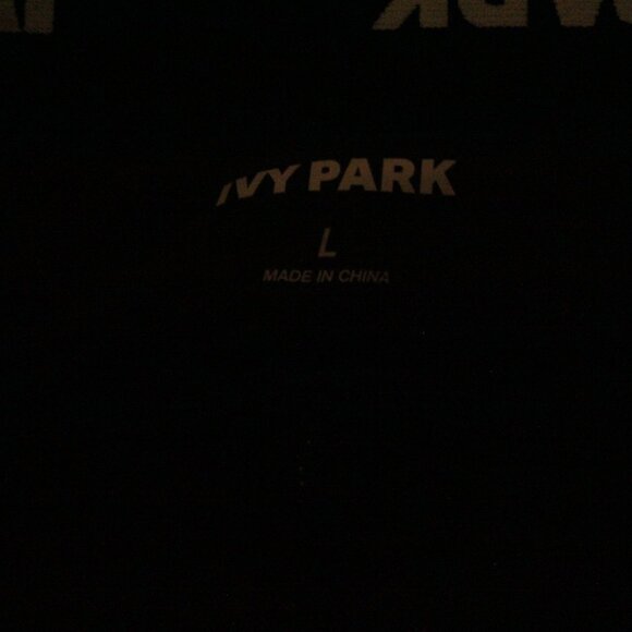 Black Ivy Park Capris Size Large - Picture 3 of 5